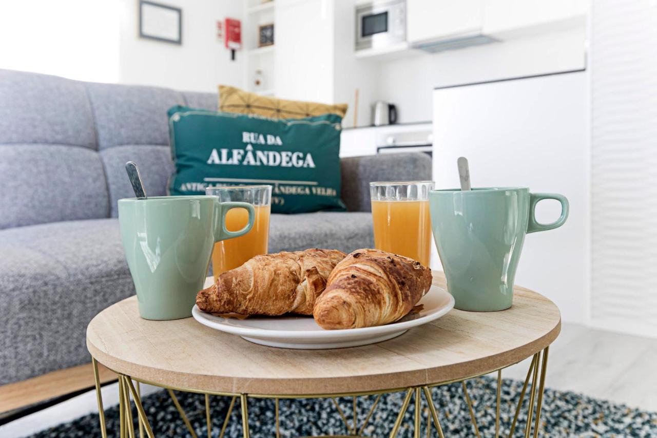 Stylish Flat W/ Gym & Parking By Lovelystay Porto Zewnętrze zdjęcie
