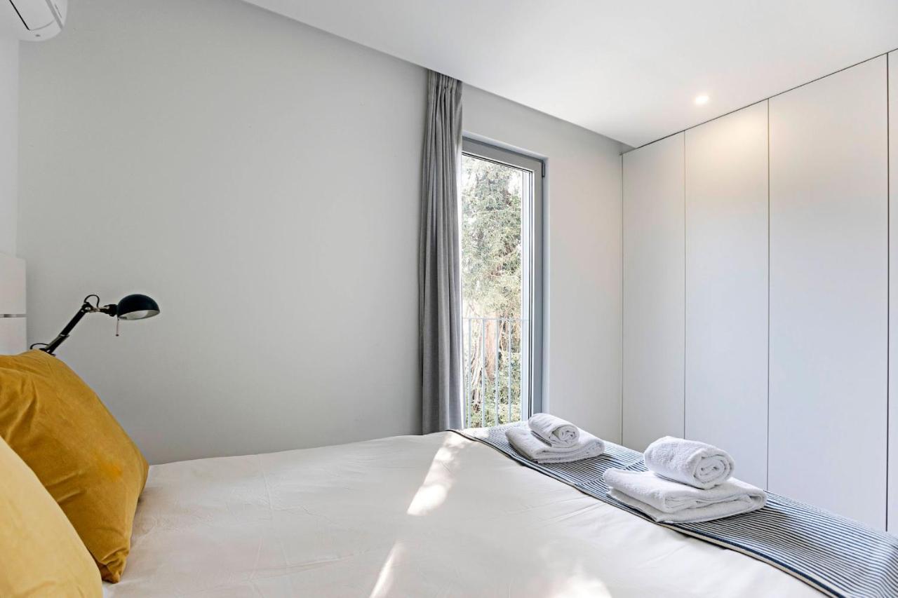 Stylish Flat W/ Gym & Parking By Lovelystay Porto Zewnętrze zdjęcie